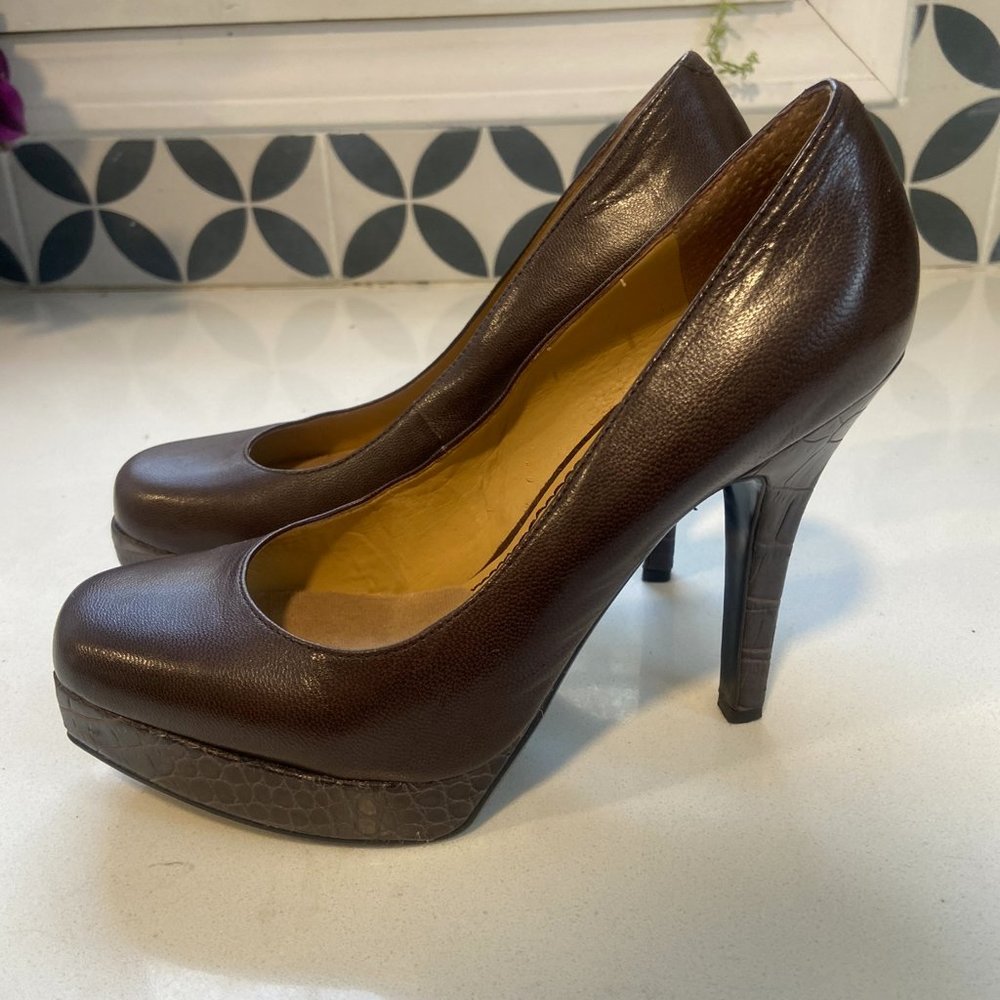 Nine West Brown Leather Stiletto Heels size 6.5